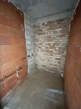   3-, , 