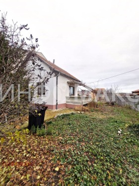 Dom Banewo, Burgas