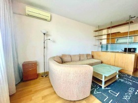1 sovrum Galata, Varna
