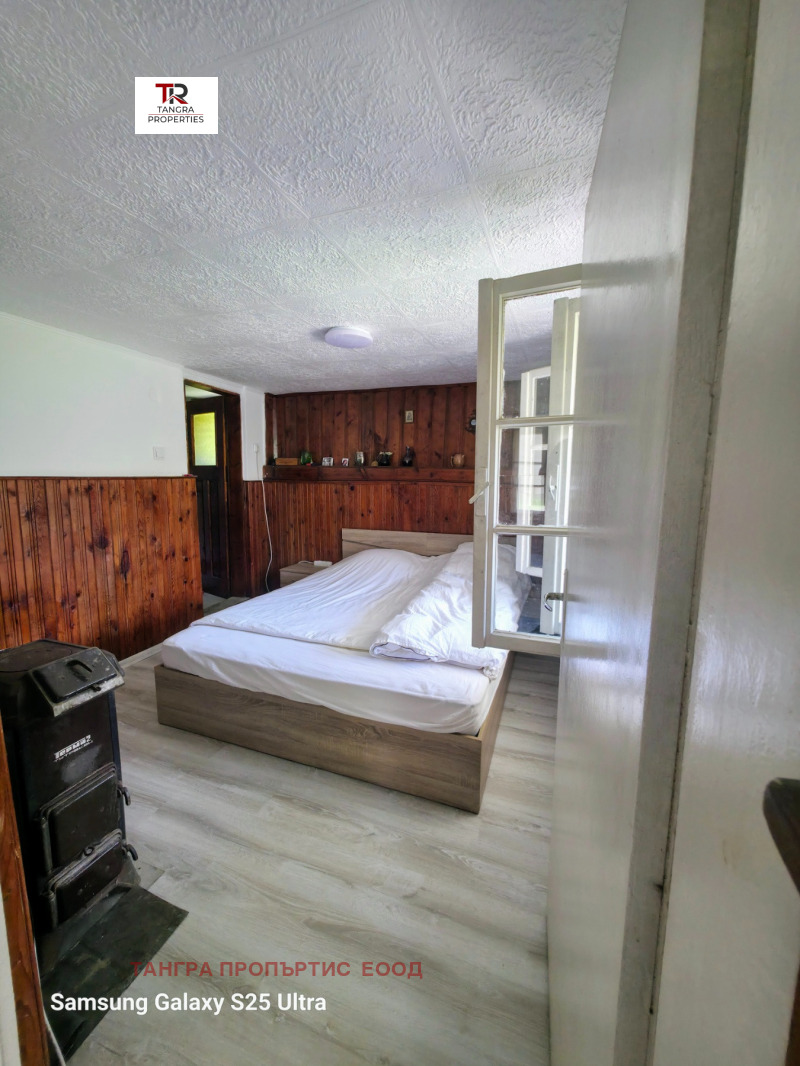 Till salu  Hus region Pernik , Klenovik , 120 kvm | 52104142 - bild [5]