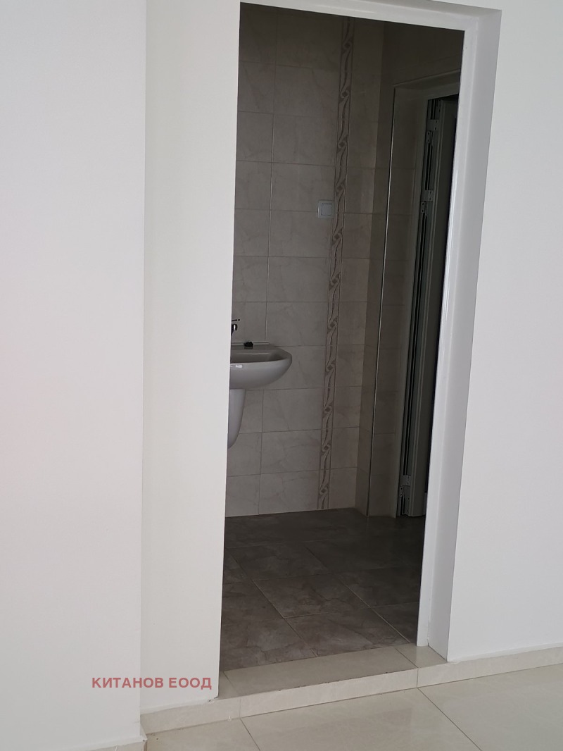 En venta  Comercio Blagoevgrad , Osvobozhdenie , 108 metros cuadrados | 10495578 - imagen [7]