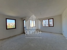2 dormitoare Țentâr, Velico Târnovo