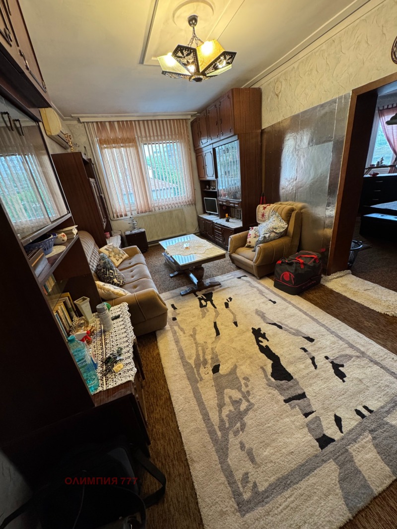 For Sale  3 bedroom Pleven , Mara Dencheva , 120 sq.m | 38771948 - image [2]