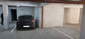 Lugar de estacionamento Vazrojdenci, Kardjali