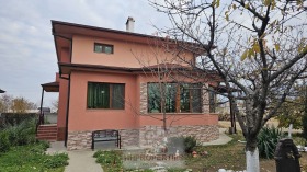 , ,  369 000 EUR //, 245 .