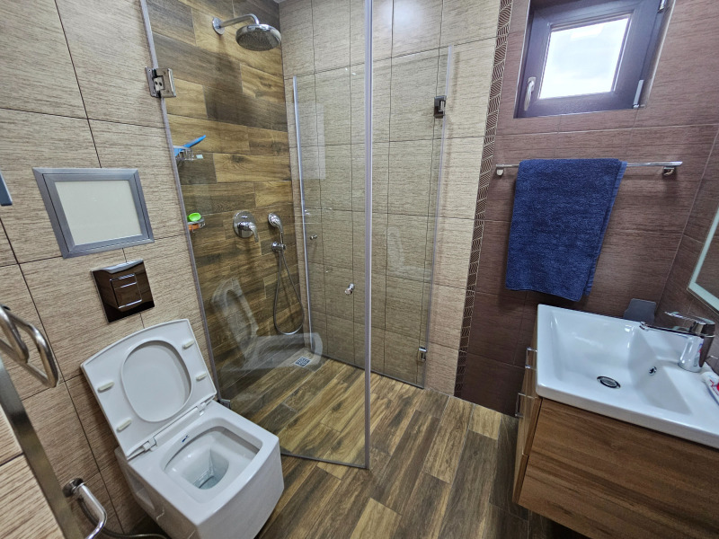 Te huur  1 slaapkamer Plovdiv , Mladezjki Chalm , 75 m² | 77294808 - afbeelding [12]