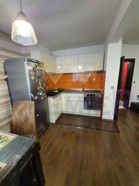 1 chambre Avtogara, Varna